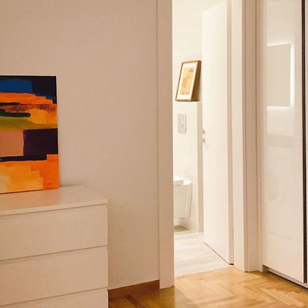 Cozy Newly Renovated 1 Bedroom Apartment In The Heart Of Athènes Extérieur photo