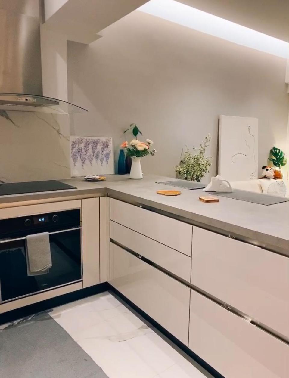 Cozy Newly Renovated 1 Bedroom Apartment In The Heart Of Athènes Extérieur photo